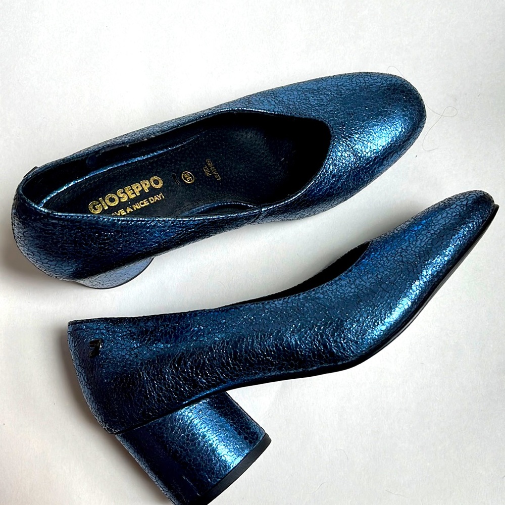 Gioseppo Metallic Sapphire Blue Heels 7.5, 38